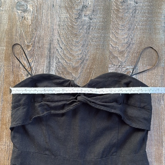 Dynamite | Linen Blend Strapless Jumpsuit - Picture 7 of 10